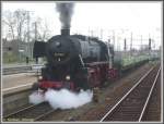 52 4867 der Historischen Eisenbahn Frankfurt am Main am 12.04.2008 bei einem Bauzugeinsatz im Bahnhof Frankfurt am Main-Sd.