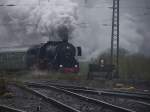 52 4867 bei der Durchfahrt Wetzlar Gterbahnhof, auf dem Weg nach Frankenberg (Eder).