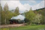 Anlsslich des Streckenjubilums 150 Jahre Zwickau-Schwarzenberg ist 52 8154 am 03.05.08 mit einem Sonderzug aus Leipzig auf dem Weg nach Schwarzenberg, hier fotografiert bei Hartenstein.