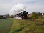 52 8195-1 zum 150 Jahre Jubilum Werrabahn auf Sonderfahrt nach Sonneberg kurz hinter Coburg.