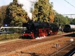 52 8139 der Veluwse Stoomtrein Maatschappij auf Bahnhof Dieren am 19-10-1999.