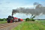 52 6106 unter Volldampf mit Rungenwagen zwischen Euskirchen und Mechernich - 18.05.2011