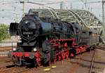 52 8134-0 der Eisenbahnfreunde Betzdorf bei der Einfahrt in Kln Hbf mit einem Sonderzug zu  Klner Lichter  am 09.07.2011