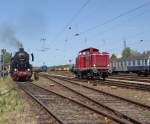 52 4867 und 211 019-5 an den Bahnwelttagen 2011 in Darmstadt-Kranichstein.