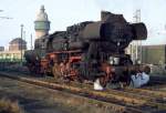 52 8087-0 Bw Berlin-Schneweide im Januar 1992 absolvierte Heizlokdienst (das Richtige, wo es draussen ungemtlich wird...) - vor ihrer kurzen Karriere in Sddeutschland.