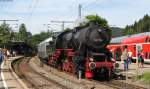 52 7596 mit dem DPE 20992 (Titisee-Donaueschingen) in Titisee 24.6.12