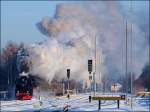 Zu den beliebten Advents-Sonderfahrten ins tief verschneite Erzgebirge ist 52 8131 unterwegs, hier durch den ehemaligen Gterbahnhof Chemnitz-Sd .