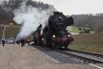 Nach der fulminanten Ausfahrt der 52 1360-8 mit ihrem Sonderzug aus Vienenburg anlsslich der Erffnungsfeier der neuen, sdlichen Tunnelrhre des Bebenroth-Tunnels zwischen Eichenberg und Bad