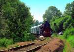 Sonderzug mit Dampflok der Reihe 52 auf der oberen Volmetalbahn im Sauerland