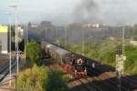 Am 21.06.14 schickte das fränkische Eisenbahnmuseum ihre 52 8195 von Fürth nach Passau, dabei kam der illustre Zug auch durch Regensburg.