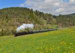 52 8168 mit einem Sonderzug am 02.05.2015 bei Schnitzmühle.