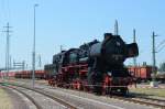 Jubiläum 100 Jahre Bw G Halle Saale: 52 8154-8 des Eisenbahnmuseum - Bayerischer Bahnhof zu Leipzig ist gerade mit den Führerstandsmitfahren  beschäftigt  05.07.2015 