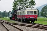 VT 3 und 52 801 der WTB (Sauschwnzlebahn) am Bf Zollhaus-Blumberg 04.09.2011