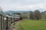 Am 02.05.2015 war 52 8168 mit ihrem Sonderzug bestehend aus 5 Wagen auf dem Weg von Viechtach nach Gotteszell auf der sogenannten Regentalbahn.