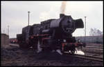 528134 fährt am 10.4.1994 rückwärts zum Bekohlen ins BW Salzwedel.