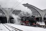 52 8079 mit Sonderzug am 02.12.23 in Leipzig Hbf