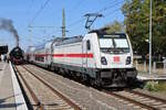 DB 147 551-6 steht mit ihrem Intercity 2-Ausstellungzug zum Bahnhofsfest in Magdeburg während nebenan LDK 051 079-6 (52 8079-7) mit ihrem Sonderzug nach Leipzig wartet.