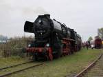 Vor dem Pendelzug zwischen Bw und Bahnhof Weimar war auch 52 8154-8 eingesetzt.