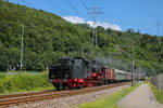 Am heutigen 28.07.2024 fuhr die UEF Sektion Karlsruhe wieder mit 58 311 ins Albtal. Hier konnte ich den Zug in Ettlingen kurz hinter dem Halt Ettlingen Spinnerei bildlich festhalten.