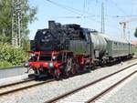 64 419 mit Sonderzug bei der Einfahrt in Nördlingen am 02.06.19.