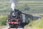 BR 64 419 am Kaiserstuhl , als Leihlok fr den Rebenbummler 