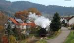 064 419-5 und 52 7596 mit dem DPE 24852 (Alpirsbach-Hauasch) in Halbmeil 6.11.11