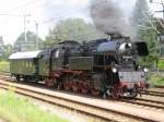 Nach kurzen Stop im Bahnhof Neumark(Sachs.)rangiert 65 1049 in denn Betriebshof der Vogtlandbahn.12.09.2010.