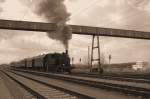 Die einst bei der kniglich bayr Staatsbahn beheimatete, 1913 von Krauss & Cie hergestellte 70 083 dampft am Ostermontag mit dem Sz88874 an der Stellwerksbrcke in Laim Gbf vorbei.