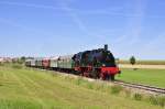 75 1118 die ehemalige bad.VI c der Ulmer Eisenbahnfreunde auf der Nebenbahn Amstetten-Gerstetten.Diesen Zug konnte ich am 9.9.2012 bei Gussenstadt auf dem Chip festhalten.