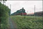 78 468 rollt mit 212 325 am Zugschluss am 27.05.07 in den Gterbahnhof Kln-Kalk ein.