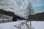 78 468 mit einem Sonderzug von Münster nach Winterberg bei Brunskappel (21.01.2023)