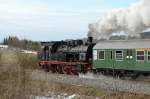 Nachschuss auf 78 468 mit ihrem EFZ-Sonderzug dei Deilingen, 28.12.09