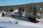 78 468 und V100 1041 der Nesa mit dem DPE 37891 (Singen (Htw)-Seebrugg)bei Altglashtten-Falknau 2.1.10