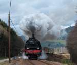 78 468 mit dem DPE 91744 (Hausach-Alpirsbach) bei Kirnbach am 21.