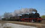 Die T18 (78 468) und die G12 (58 311) pendeln mit preuischen Personenwagen zum 175-jhrigen Jubilum der Eisenbahn in Deutschland am 17.