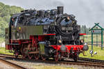 86 1333 abgekuppelt vom Sonderzug um Betriebsstoffe zu bunkern beim Bahnhofsfest in Putbus.