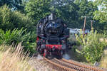 Lok 114 703 als Zuglok und Schlusslok 86 1744 am historischen Reisezug in Lauterbach.