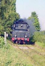 86 457 bringt ihren Zug von Schnberg-Strand nach Kiel.