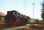 Abfahrt des Sonderzuges aus Beilngries bei den Feierlichkeiten zum Jubiläum 100 Jahre Localbahn Neuenmark-Beilngries am 28.08.1988.