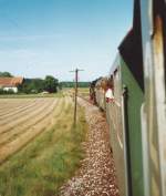 Unterwegs Richtung Neumarkt mit 86 457 zum Jubiläum 100 Jahre Neumarkt-Beilngries am 28.08.1988. Die Strecke ehemals KBS 871 gibt es auch nicht mehr alles abgebaut. Das Foto stammt von meinem Vater Franz Bauch