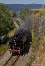 86 333 mit dem Museumszug (DPE87632) der IG 3-Seenbahn kurz vor dem Bahnhof Seebrugg am 22.08.2015.