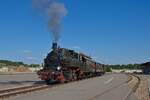 Lok 7348  Kattowitz  der Museumseisenbahn Minden bei einer Fotofahrt im Hafen Berenbusch (11.05.2024)