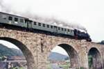 094 639 + Pz auf Steinviadukt über Straße  Herborn - Burg