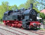 94 1730 (preußische T16.1) alias der  Rennsteighirsch  steht auf dem Gelände des DDM in Neuenmarkt-Wirsberg. 07.06.2014

Bauart E h2 Gt 55.17 
Treib- und Kuppelrad Ø 1 350 mm 
Länge über Puffer 12 660 mm 
Höchstgeschwindigkeit 60 km/h 
Indizierte Leistung 1 070 PS 
Kesselüberdruck 12 kp/cm² 
Verdampfungsfläche 126,99 m² 
Überhitzungsfläche 45,27 m² 
Maximale Achslast 17,2 Mp 
Gebaute Stückzahl 1236 
Hersteller Linke-Hofmann-Lauchhammer AG Breslau 
Fabrik-Nr. 2899 
Baujahr 1924 
