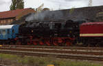 95 1027-2 unter Dampf in Aschersleben.