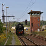 Nach der Rückkehr im Kopfbahnhof Blankenburg(Harz) rangiert die Bergkönigin 95 1027-2 (95 027 | 95 0027-3 | Hanomag pr.