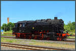 95 1027-2 setzt am 03.06.2023 im Bahnhof Halberstadt um.