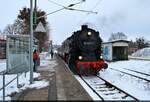 Angekommen im Endbahnhof Blankenburg(Harz), drückt 95 1027-2 (95 027 | 95 0027-3 | Hanomag pr.