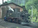 Historisches von der Pressnitztalbahn.Eine Schische IV K im Mai 1981 vor dem Lokschuppen in Wolkenstein.1986 wurde die Strecke abgebaut.Wird es hier je wieder Dampf  geben? Heute existiert ja wieder