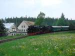 Einfahrt von 99 794 + 99 761 am 31.05.2008 aus Oberwiesenthal in Kretscham-Rothensehma